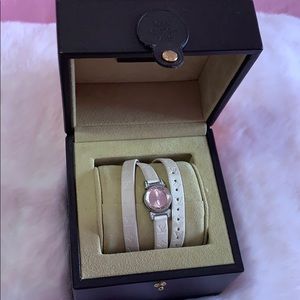 Louis Vuitton Women’s Watch Long Strap
